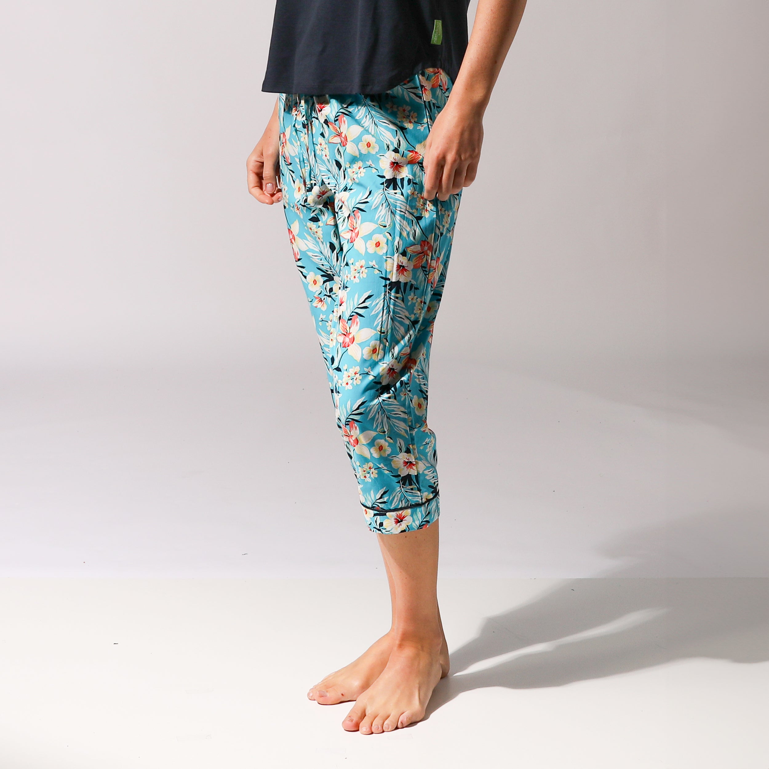 Women's Twilight Floral Woven Pant and Knit Tee Pyjama Set - Blue - Image 3