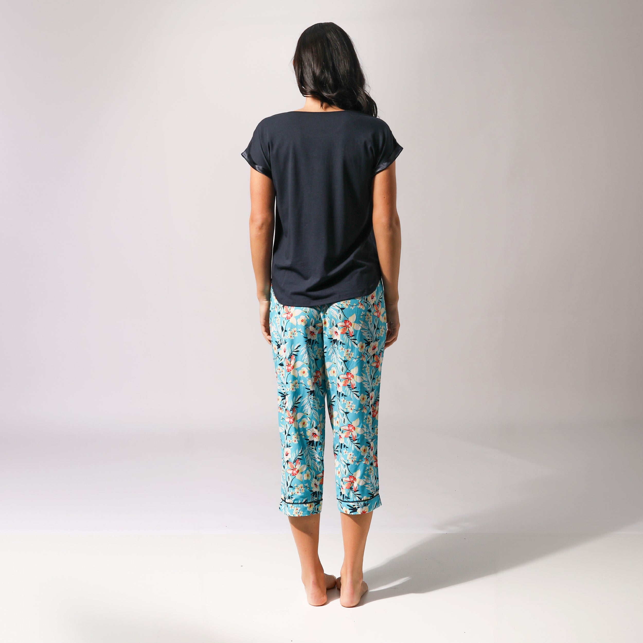 Women's Twilight Floral Woven Pant and Knit Tee Pyjama Set - Blue - Image 4